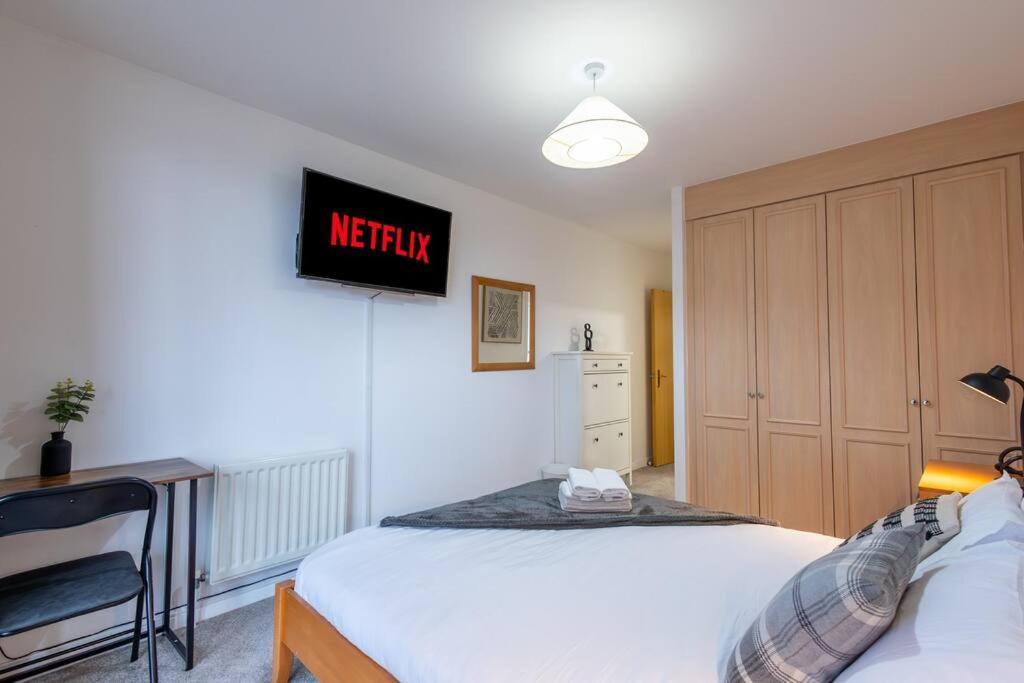 Morden London Apartment, By The Sea With Free Parking Exterior foto